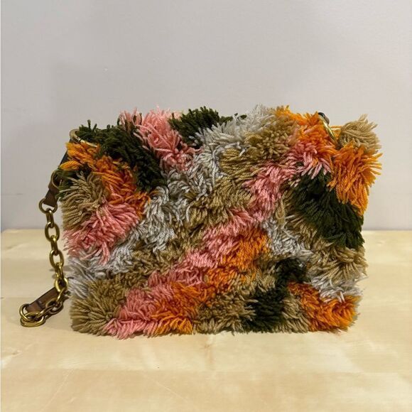 Tory Burch Sadie Rug Shoulder Bag - Picture 3 of 11